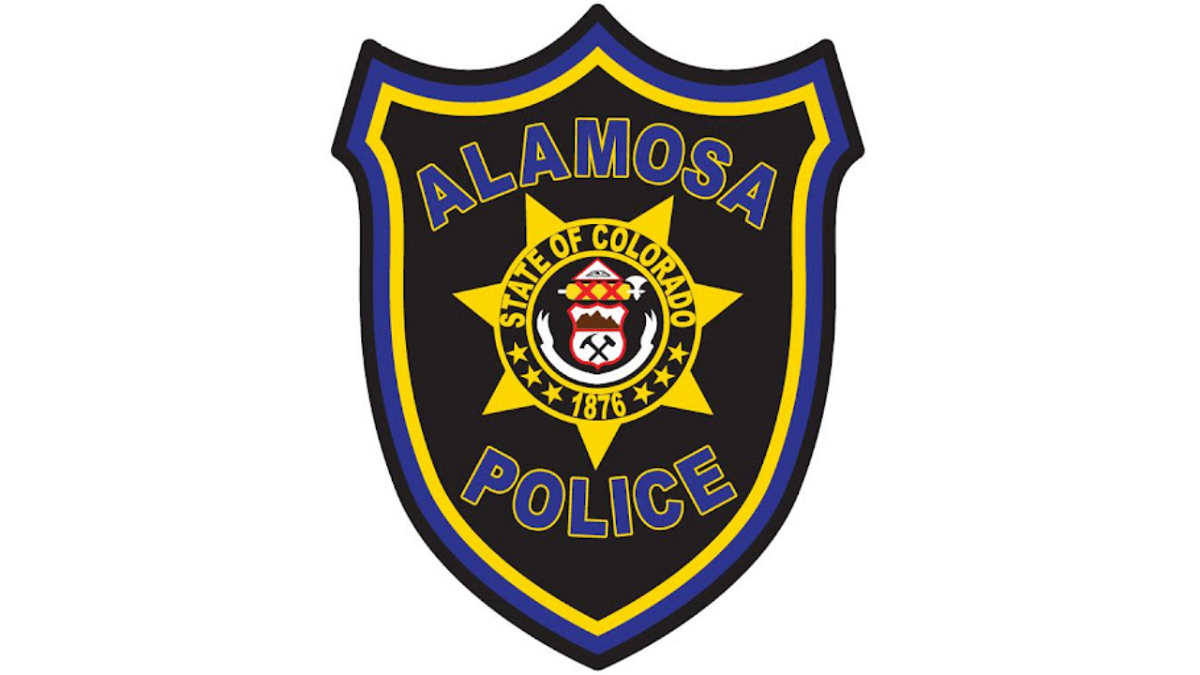 Alamosa police looking for suspect following shooting