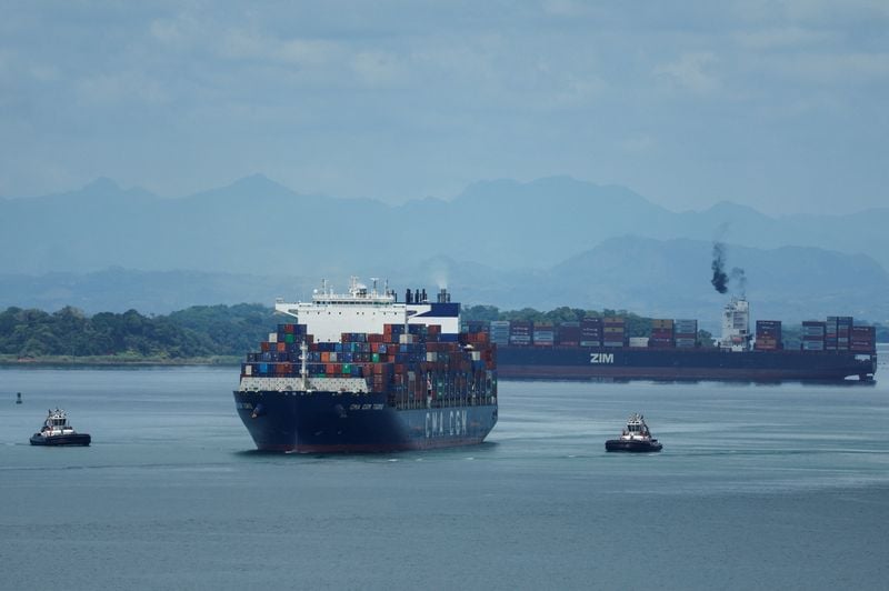 Panama Canal boosts ship depth, crossings at Neopanamax locks after rains