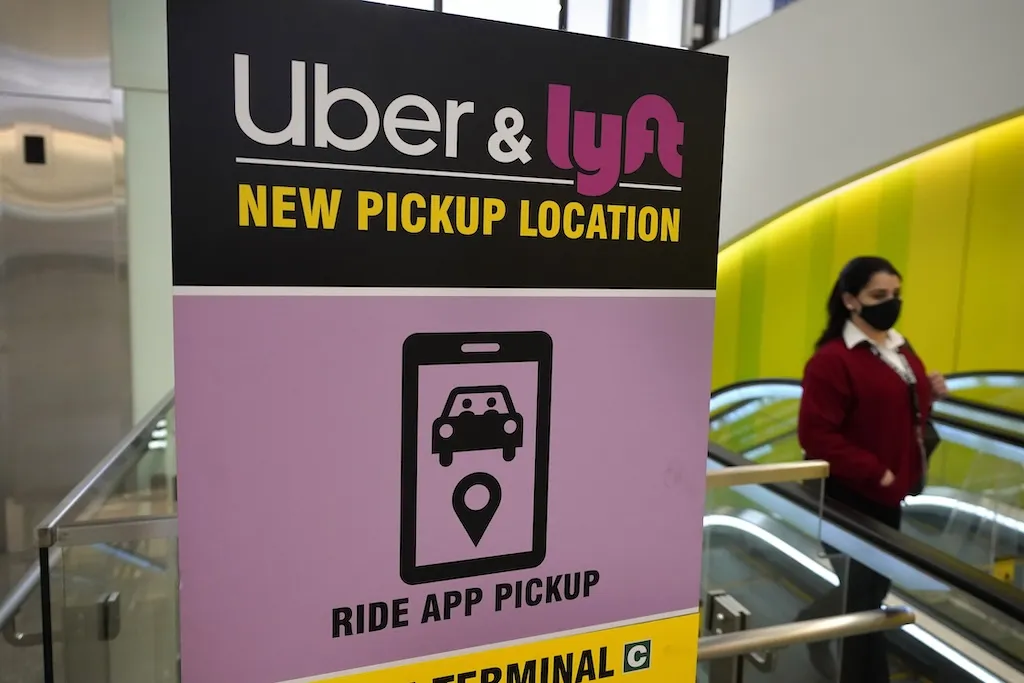 Massachusetts Uber and Lyft drivers to earn $32.50 an hour under new settlement