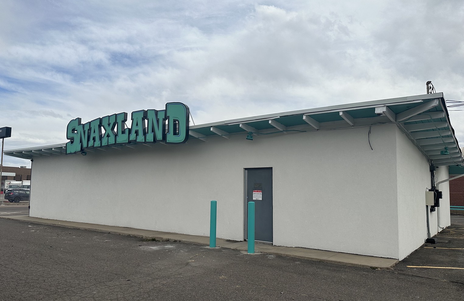 Snaxland Recalls Marijuana From Eleven Colorado Dispensaries