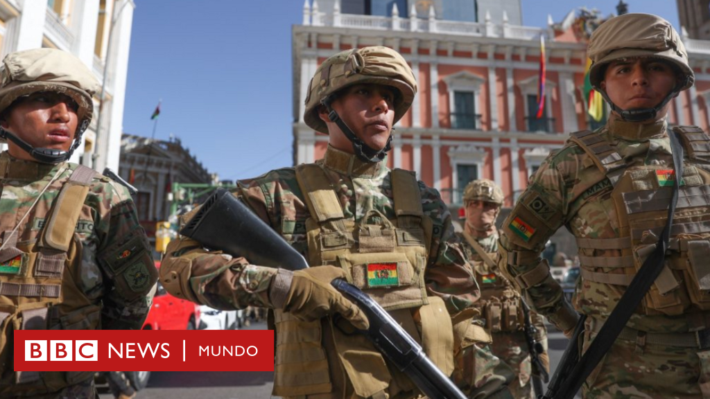 La historia de Bolivia como "el país con más intentos de golpe de Estado" desde 1950 (y por qué su crisis actual sorprende a los expertos)