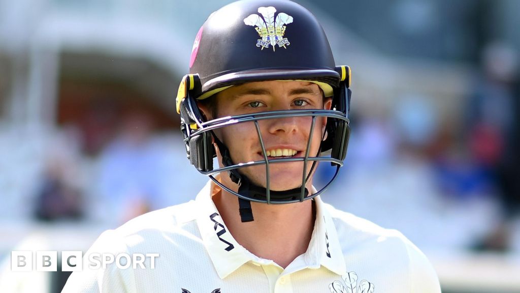 England to call up Surrey's Smith as wicketkeeper