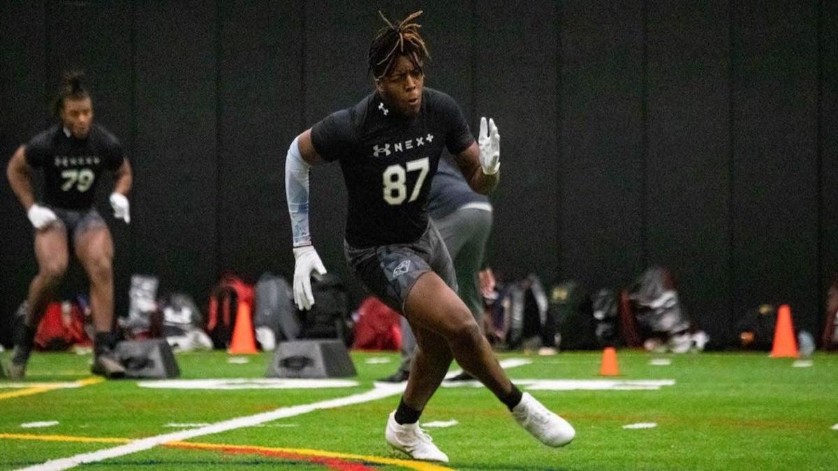 Georgia football recruiting: Five-star EDGE Isaiah Gibson commits as Dawgs enter top five in 2025 rankings