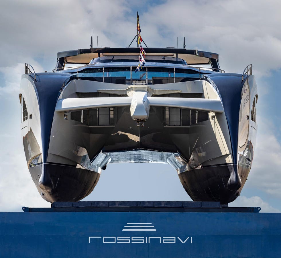 BluE Yachting Philosophy: Inspired By Nature, Created By Rossinavi
