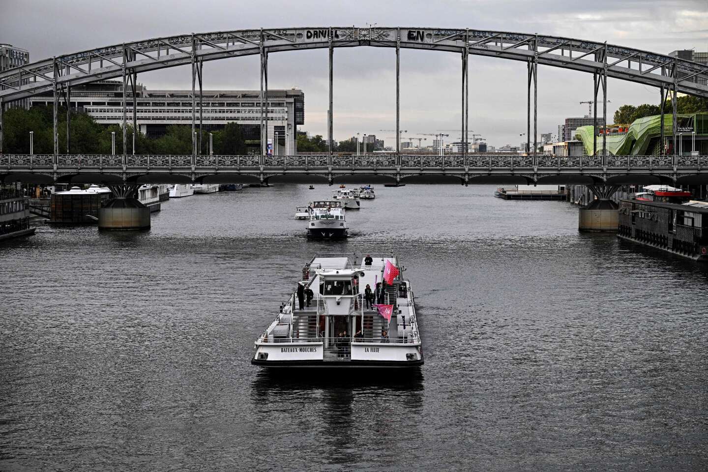 Paris 2024 : répétition sur la Seine en vue de la cérémonie d’ouverture