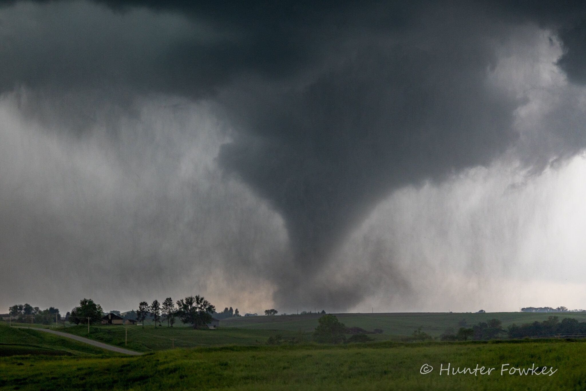 Students crisscross tornado alley, chasing storms, sharing data, learning lessons