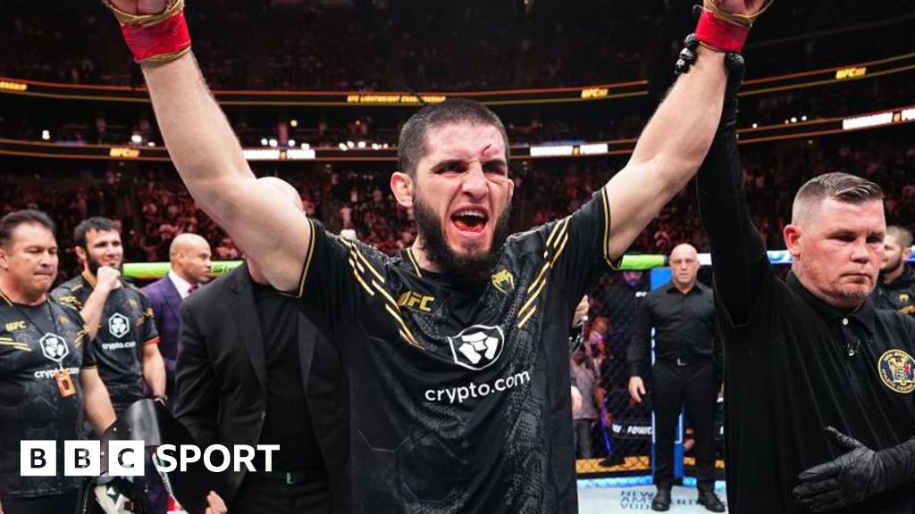 Makhachev submits Poirier in gruelling title fight