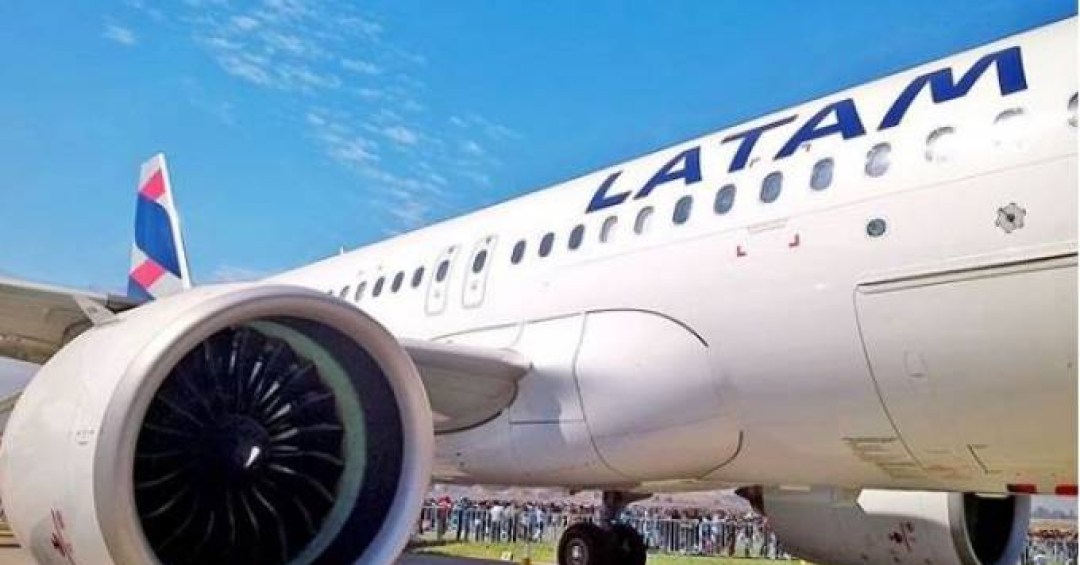 Latam cancela voo de comitiva brasileira do Parlamento Amazônico ao Peru