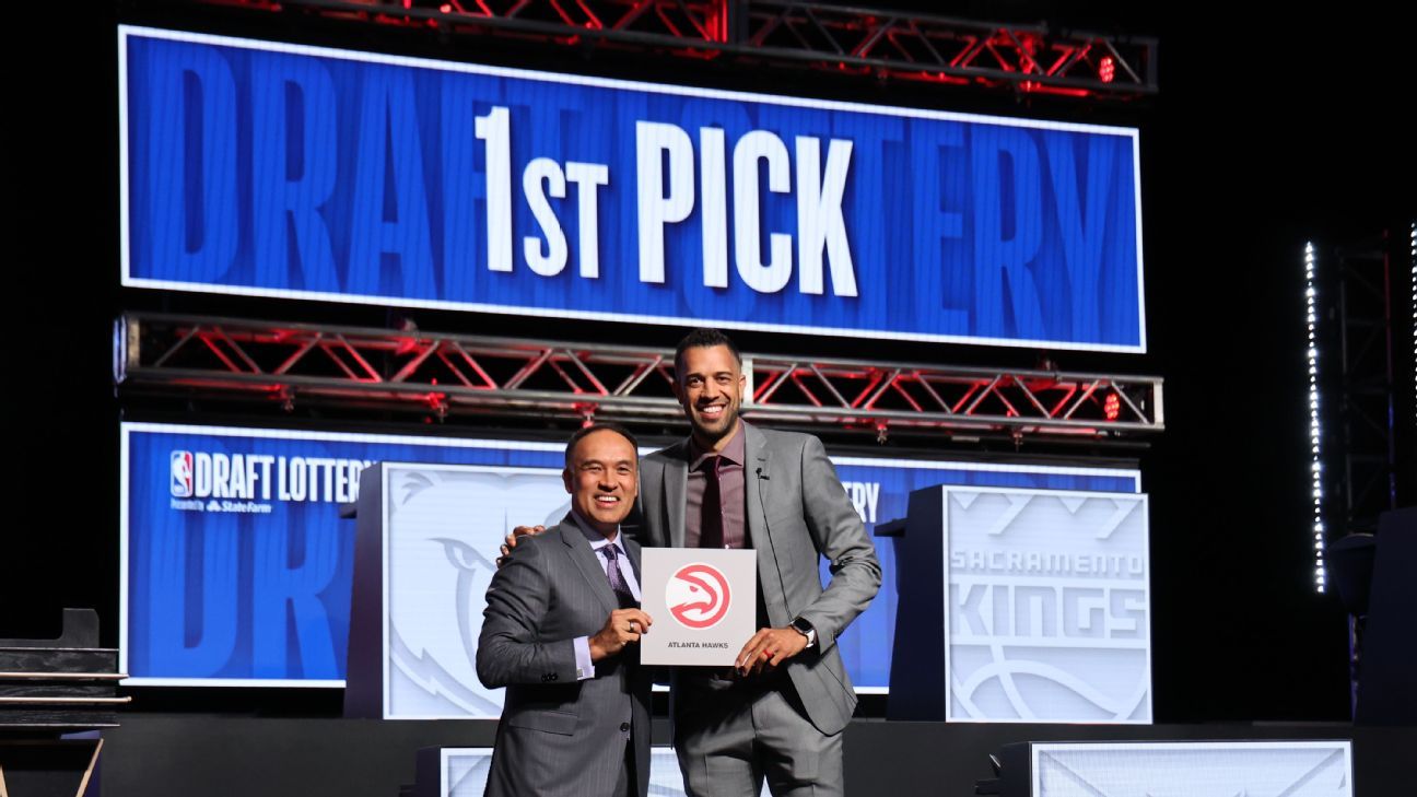 GM Fields says Hawks plan to keep No. 1 pick