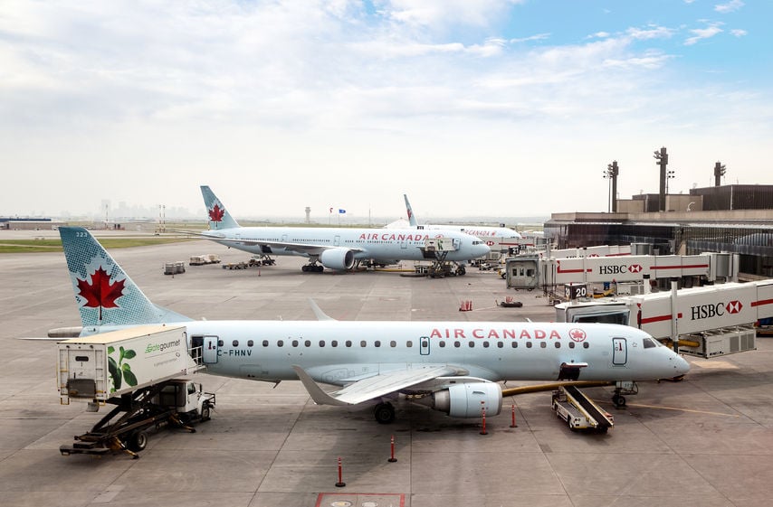 Passengers On An Air Canada Flight Were Stranded For 24 Hours, Now The Airline Is Suing Them