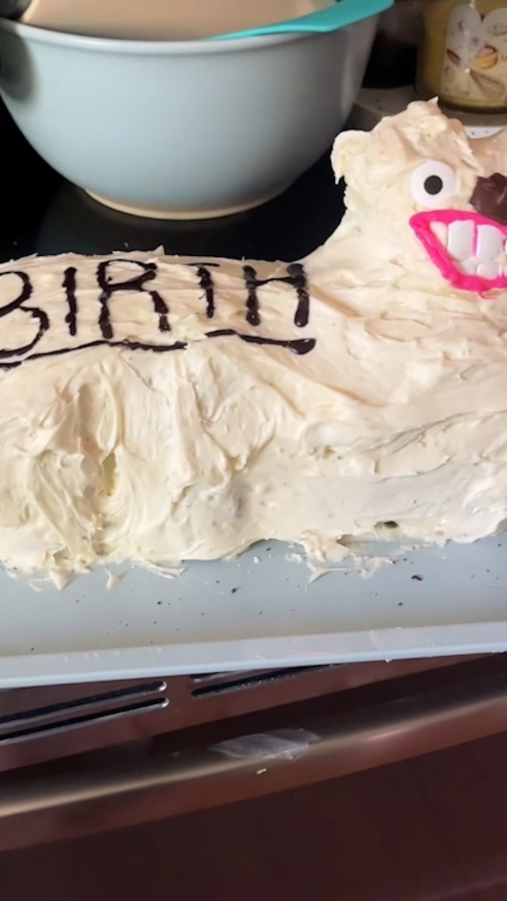 WATCH: Mom shows off well-meaning but terrifying birthday cake