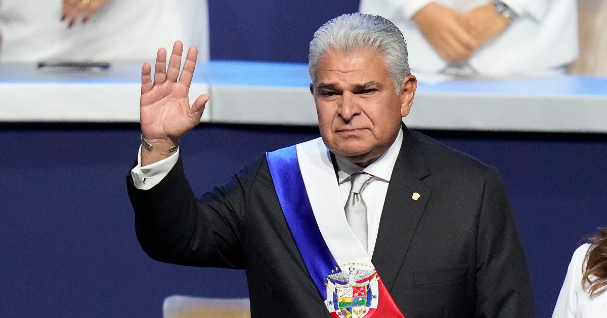 José Raúl Mulino sworn in as Panama’s new president, vows migration crackdown