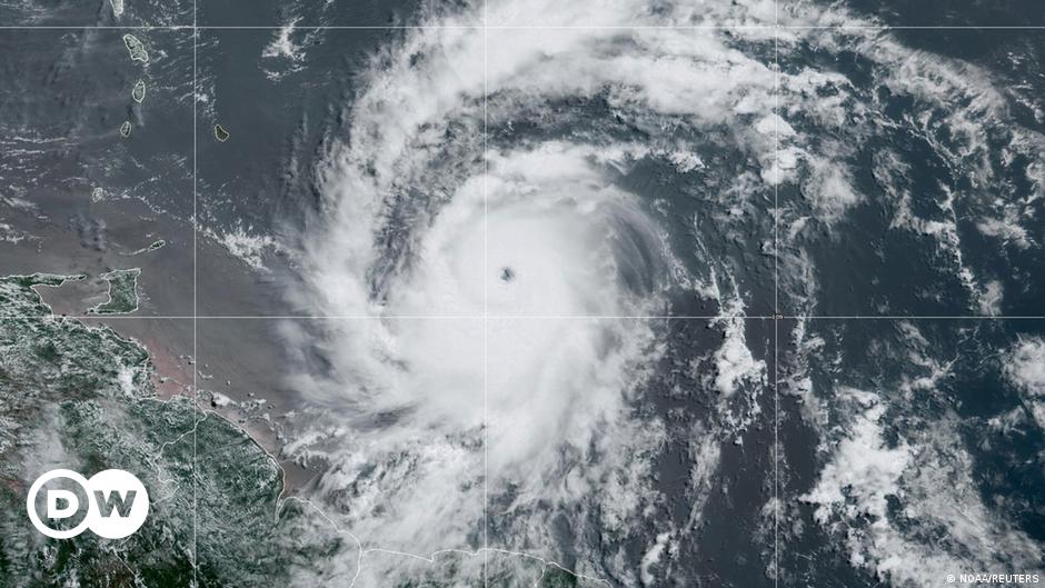 Wetter: Hurrikan bringt Inseln in der Karibik in Gefahr