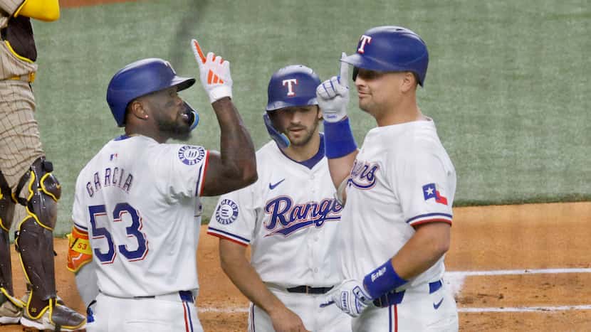 Nathaniel Lowe finds rhythm vs. Padres, has Texas Rangers looking dangerous once again