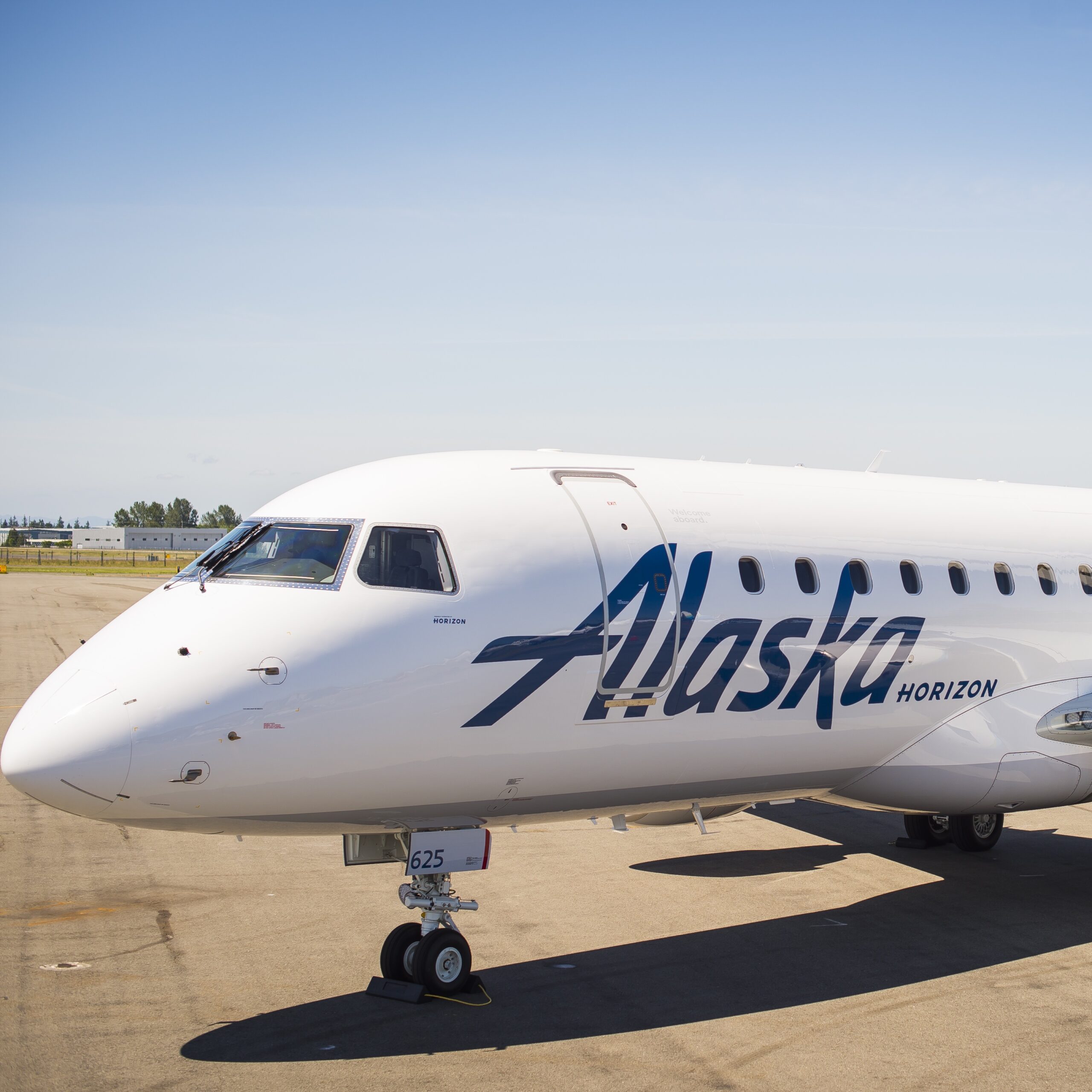 Alaska Airlines Adds Two Mexico Routes from Los Angeles