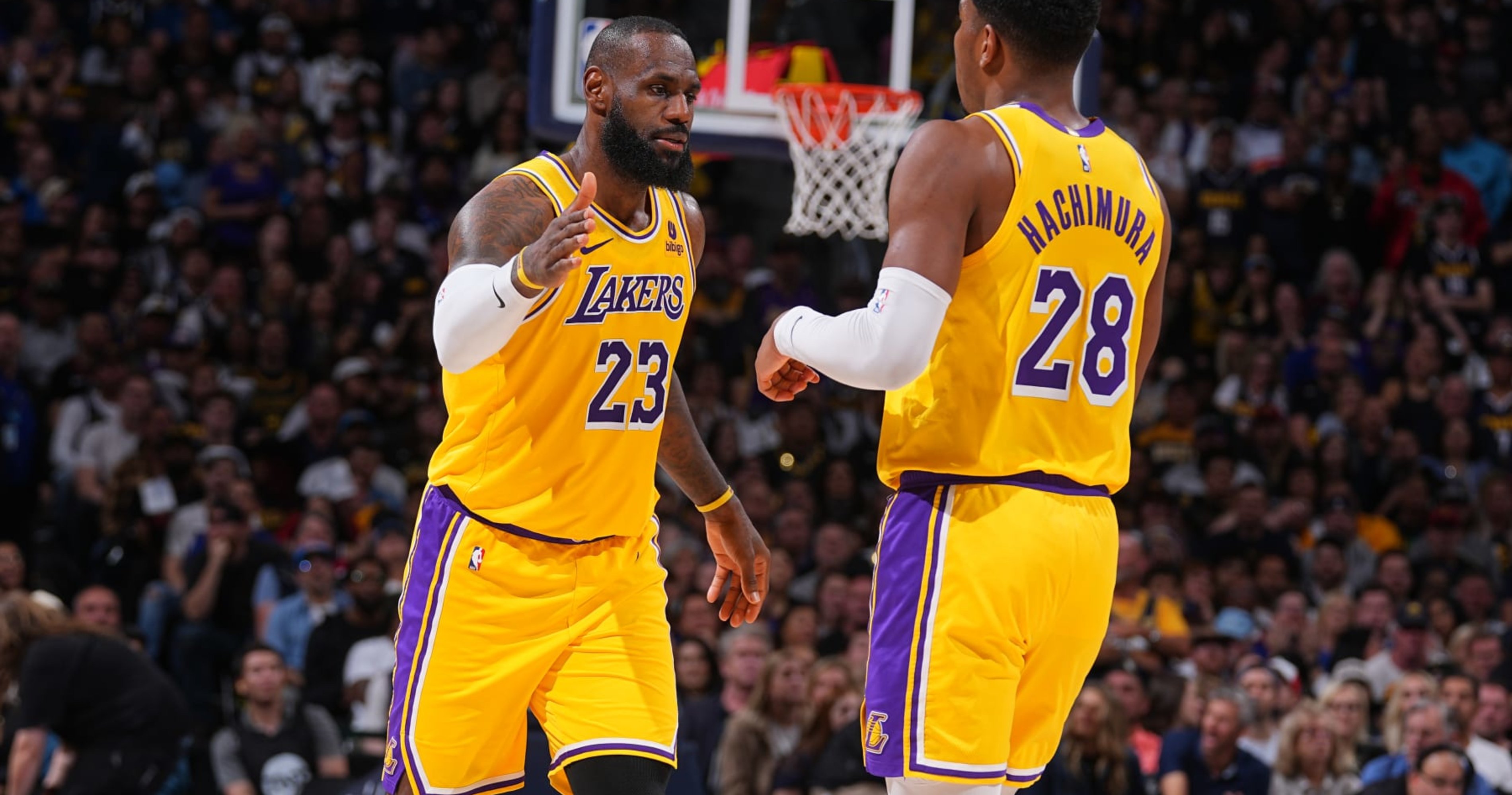 5 Moves to Salvage Los Angeles Lakers' Offseason After Re-signing LeBron James