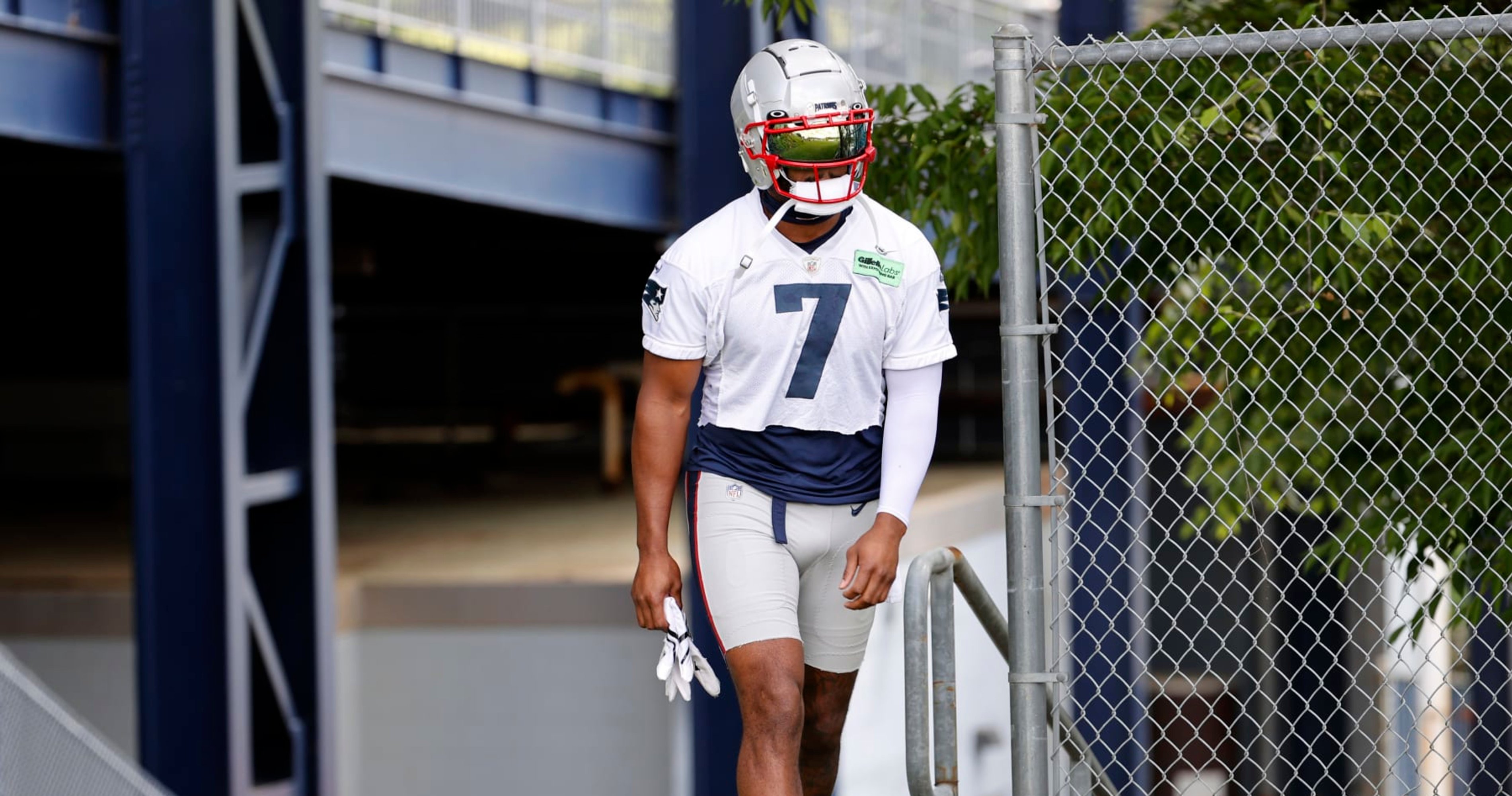 Patriots' Top Trade Candidates Ahead of 2024 Training Camp