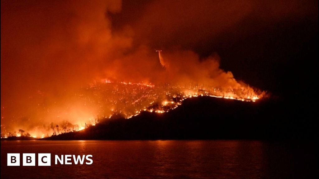 Blazing wildfires force evacuations in California