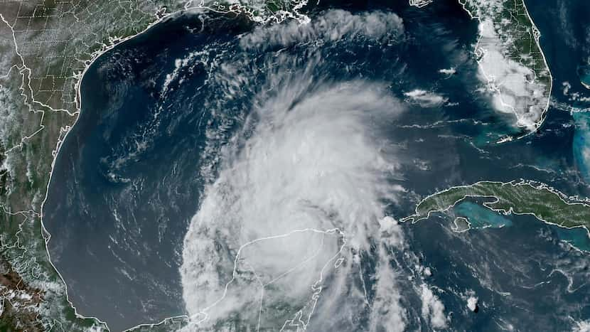 Beryl aims for Texas, as Gulf Coast preps for hurricane