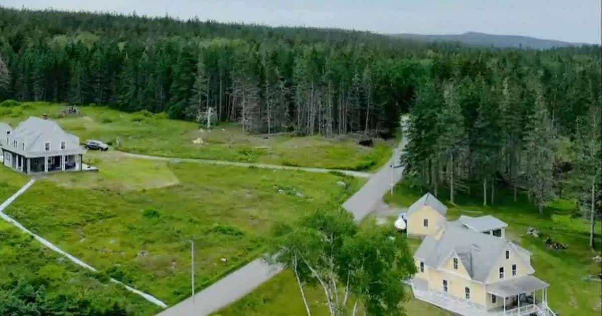 Young family finds happiness on remote island off Maine