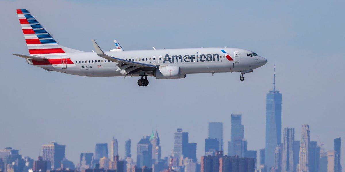 American Airlines flight had to make emergency landing after man exposed himself and urinated in aisle, authorities say