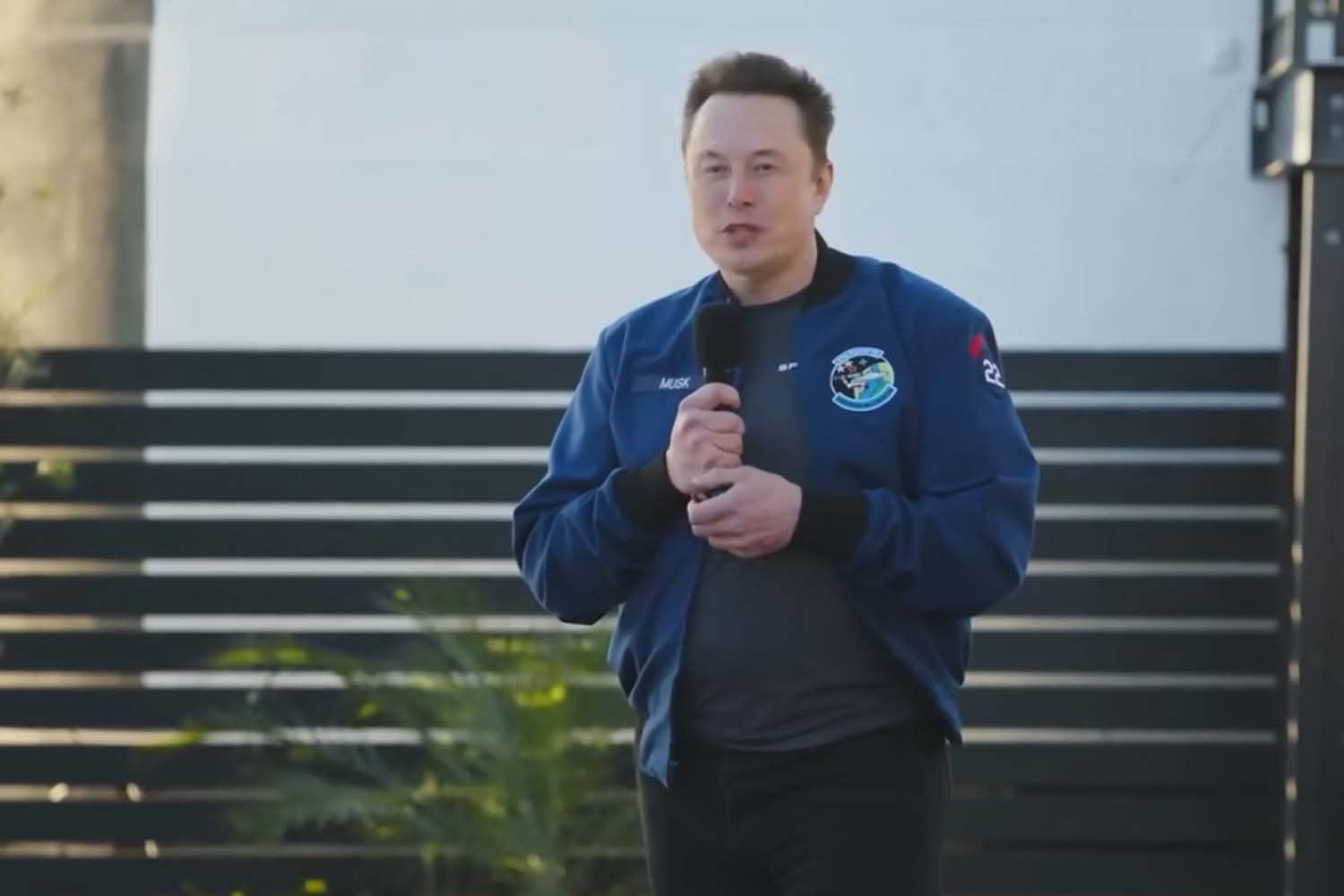 D’anciens employés de SpaceX attaquent Elon Musk en justice
