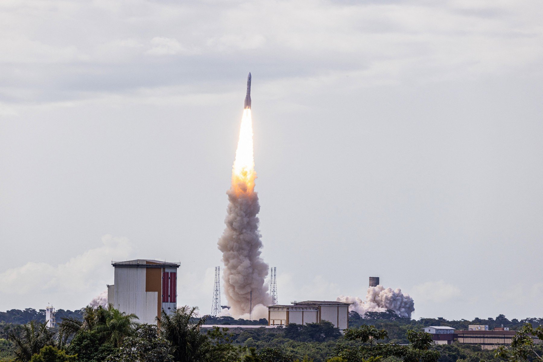 Racheta europeană Ariane 6 a ajuns pentru prima dată în spațiu. „Lansatorul de suveranitate” al UE