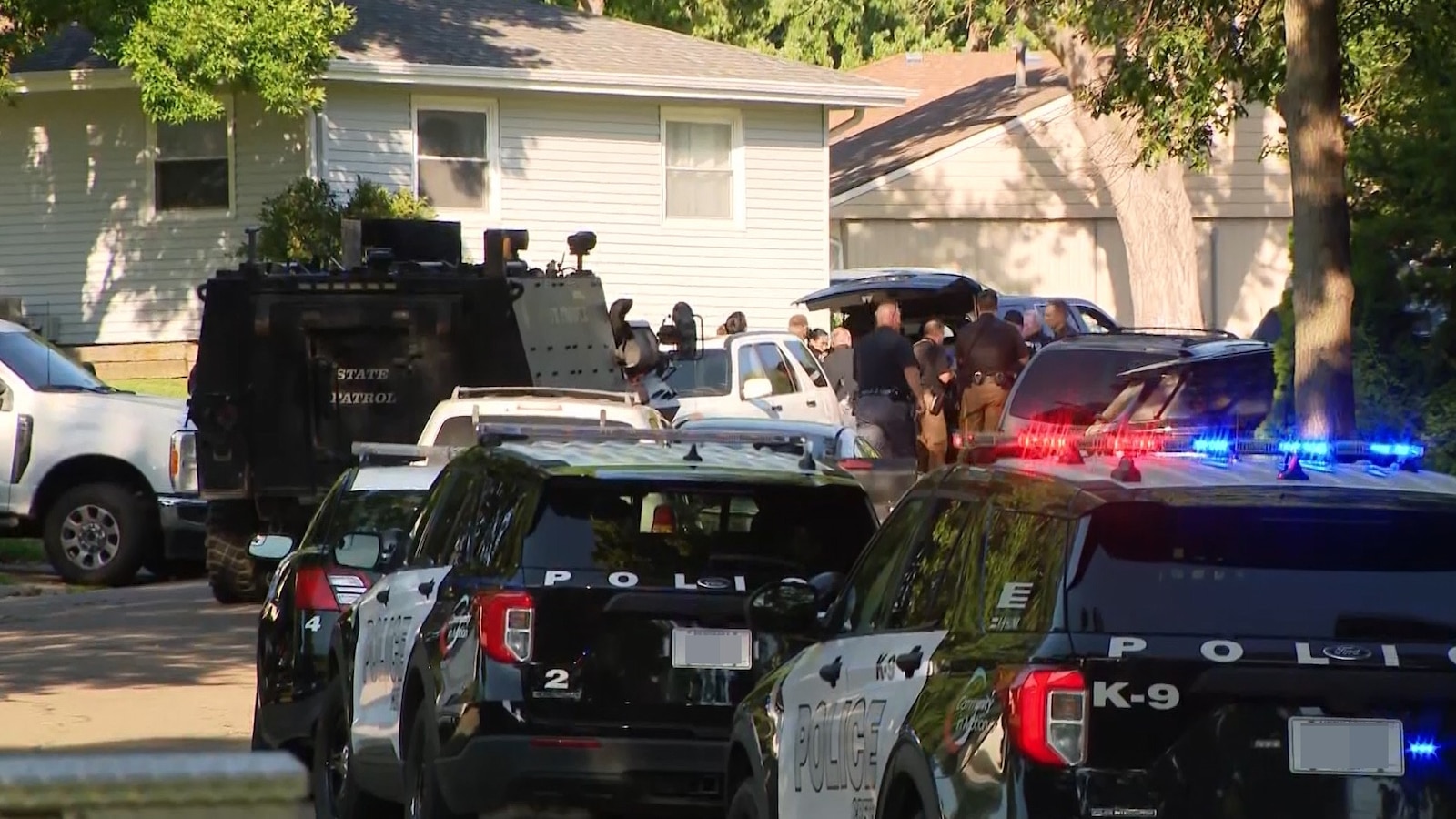 4 children, 3 adults wounded in Nebraska home after neighbor opens fire: Police