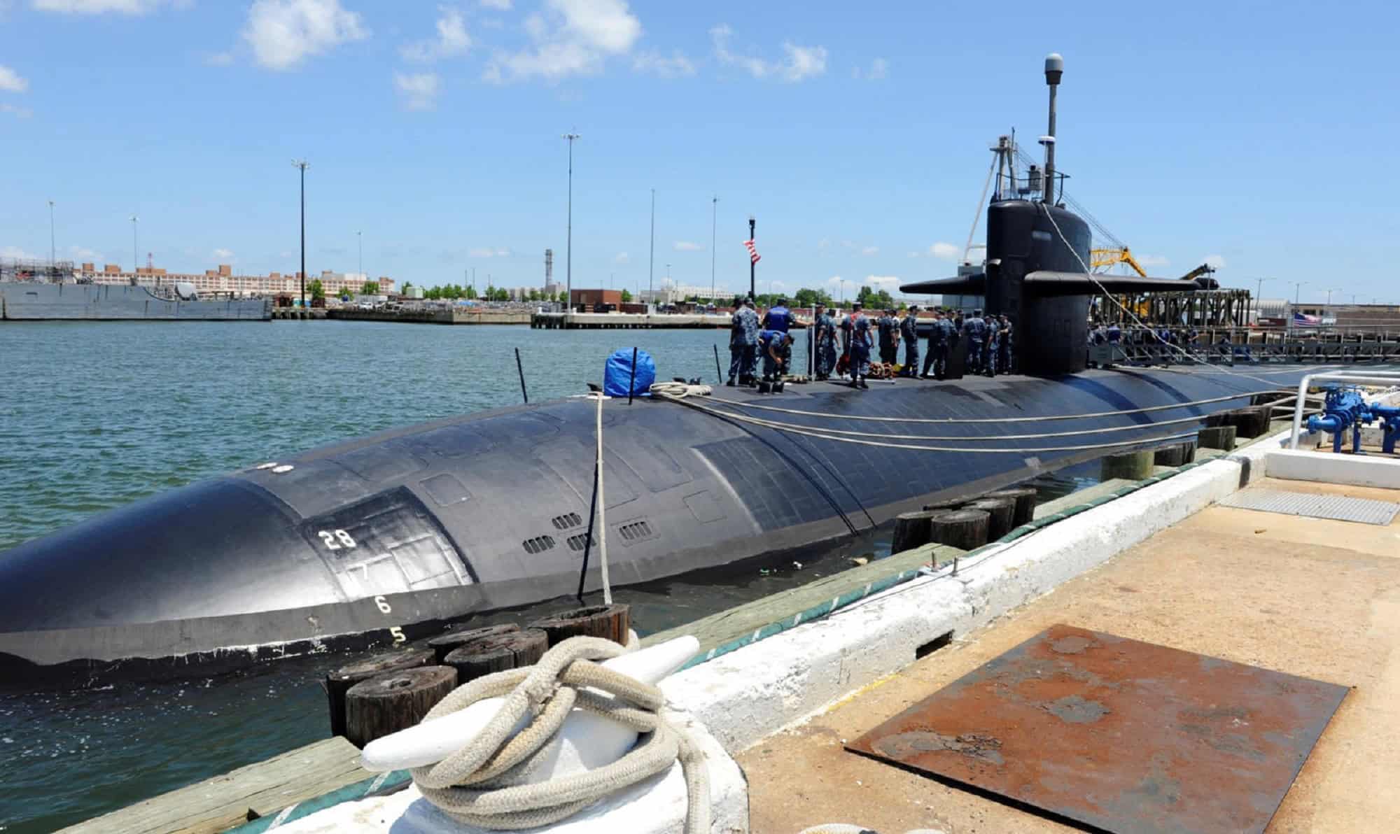 Conheça o USS Helena, submarino americano atracado em Cuba