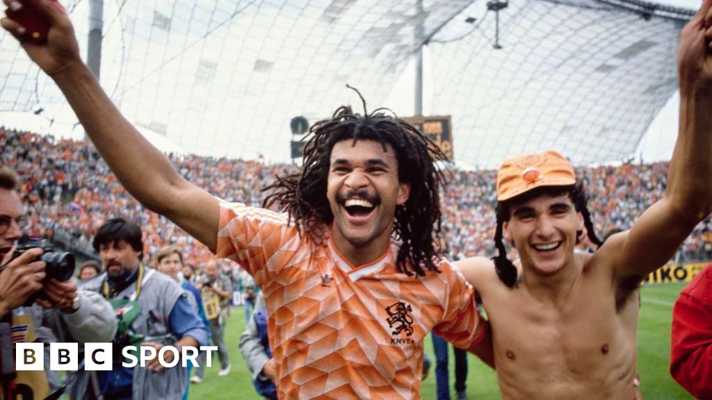 Iconic orange, goldfish scales & festivals - why the Dutch kit stands out