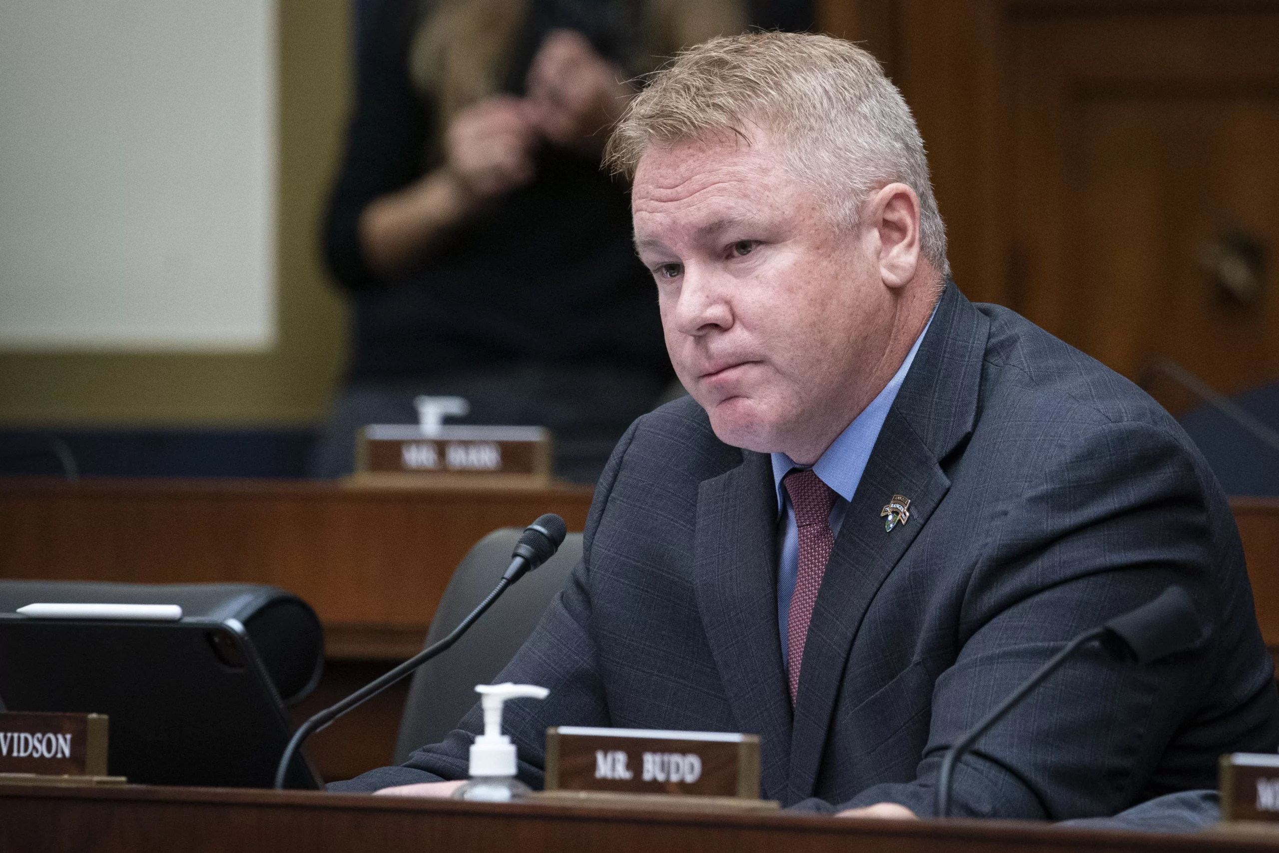 House Freedom Caucus loses two members in one night