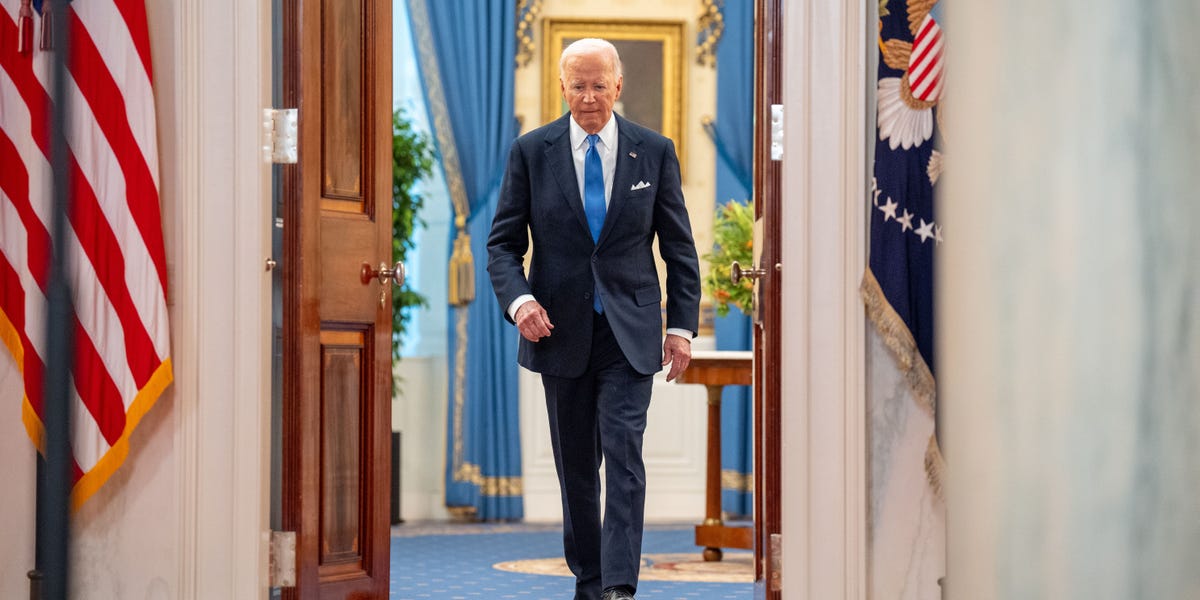 White House staffers are being told to go heads down and 'execute, execute, execute' as Biden doubles down on his reelection bid: reports