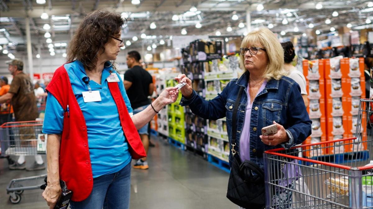 Costco increases membership fees: Here's how much each tier will cost