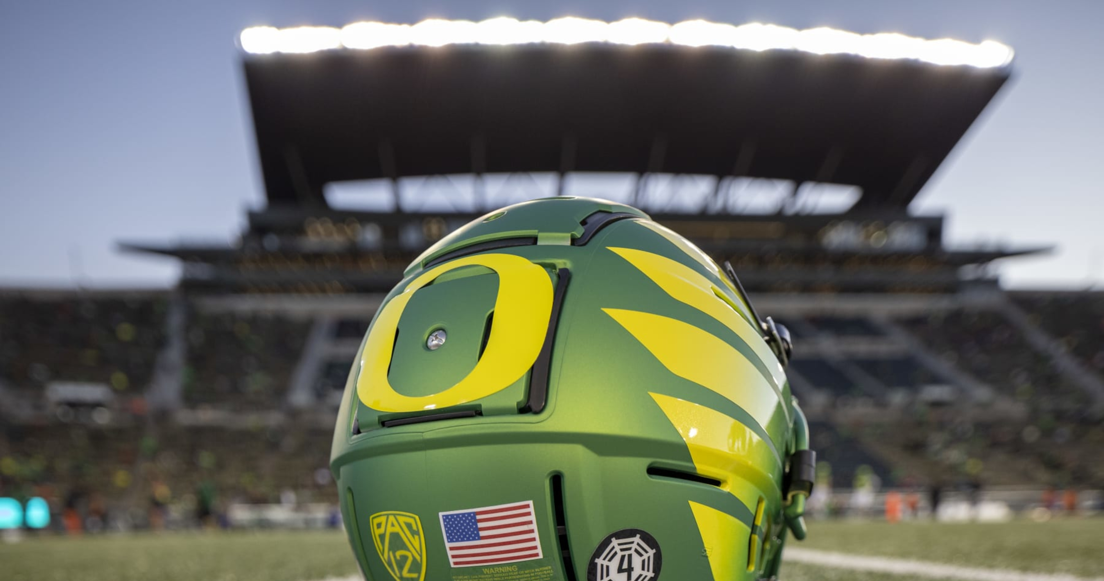 5-Star WR Dakorien Moore Commits to Oregon; Ohio State, LSU and Texas Were in Top 4