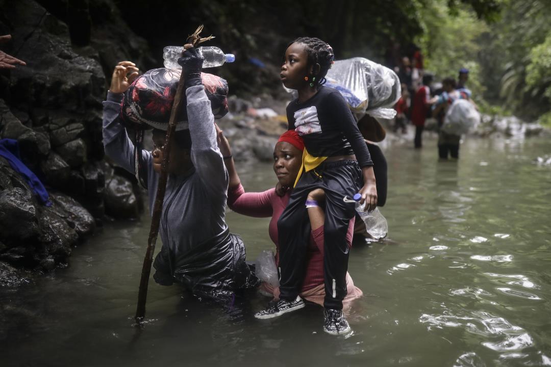 Panama Sends Its Navy After 'Irregular' Migrants
