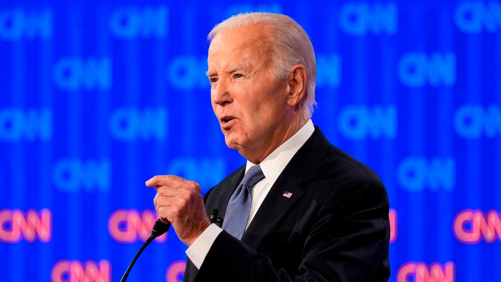 Some Democratic lawmakers call on party to delay virtual Biden nomination
