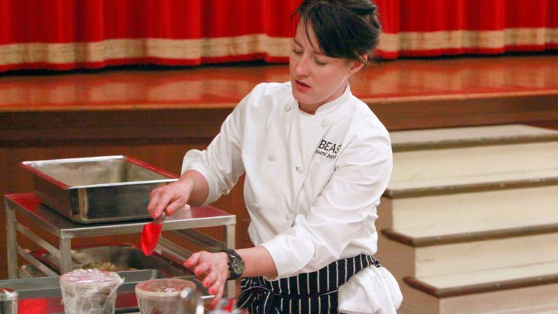 Naomi Pomeroy, renowned chef and ‘Top Chef Masters’ star, dead at 49 in tubing accident