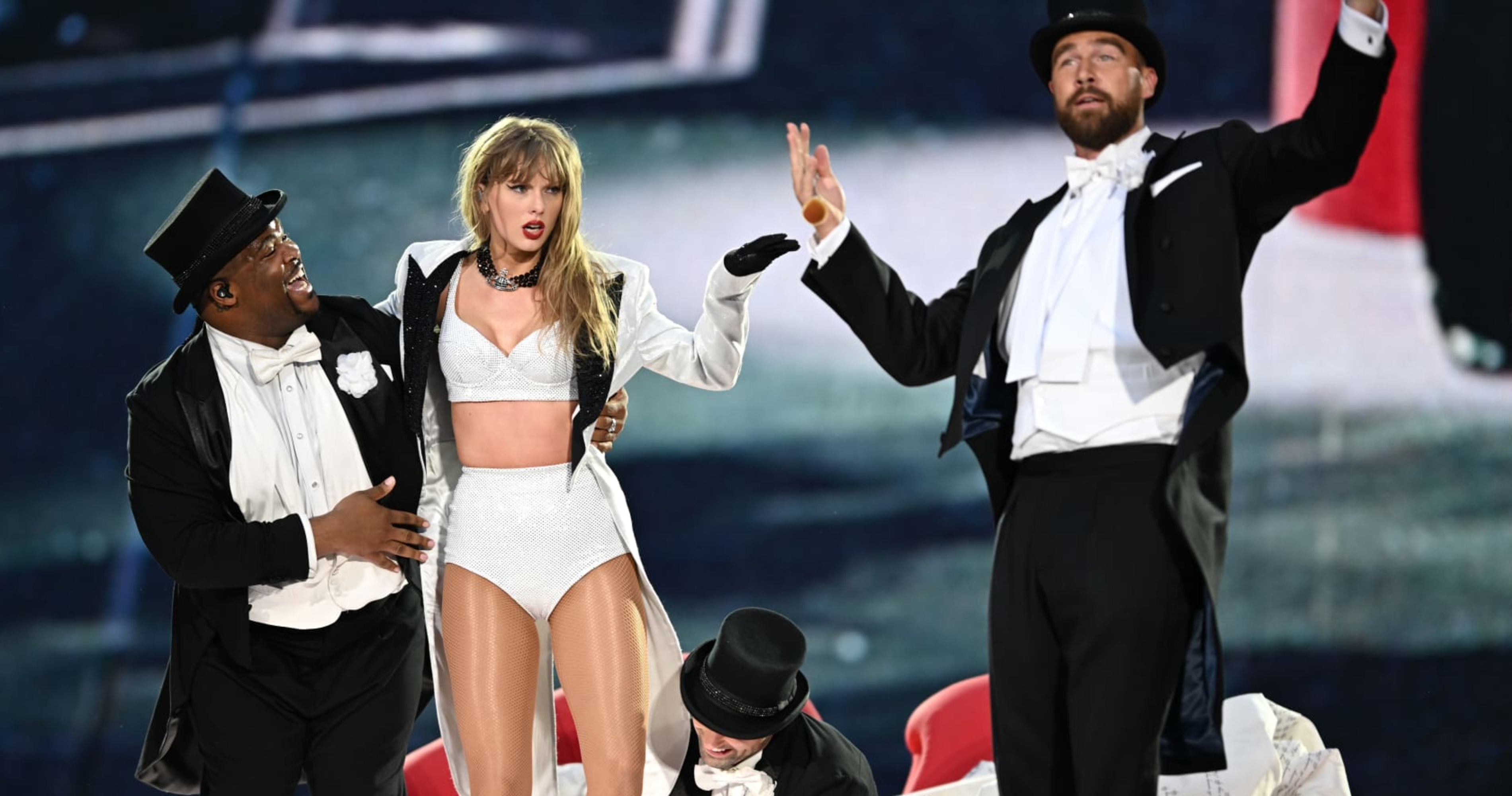 Video: Chiefs' Andy Reid Jokes Travis Kelce is 'Water Boy' at Taylor Swift's Concerts