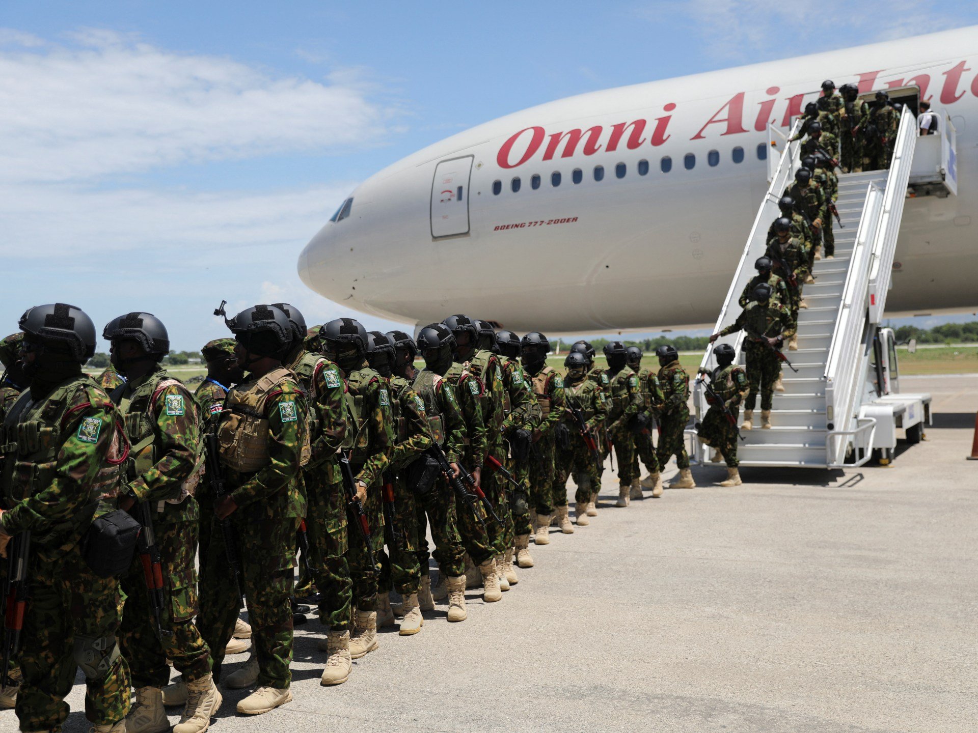 More Kenyan police deploy to tackle Haiti violence