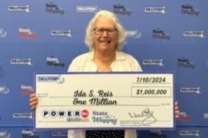 Fall River woman hits it big in Powerball. What she plans to do with her $1M prize.