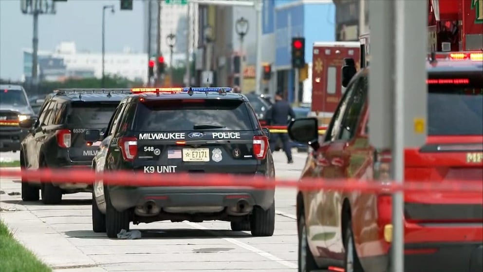 WATCH: Officers shoot, kill man near RNC venue in Milwaukee