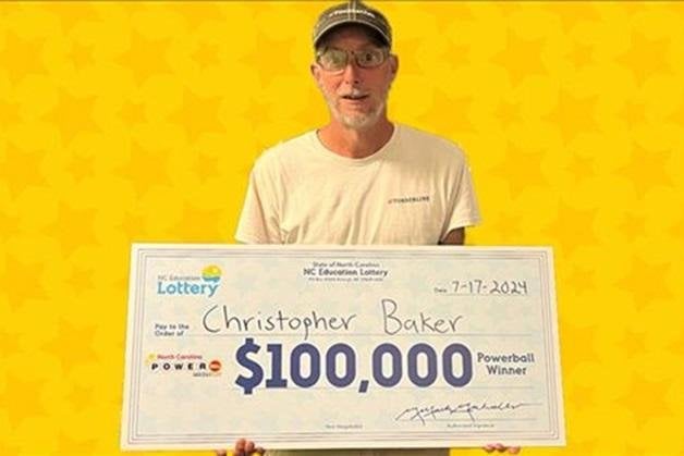 Alabama man wins $100,000 lottery prize while visiting North Carolina