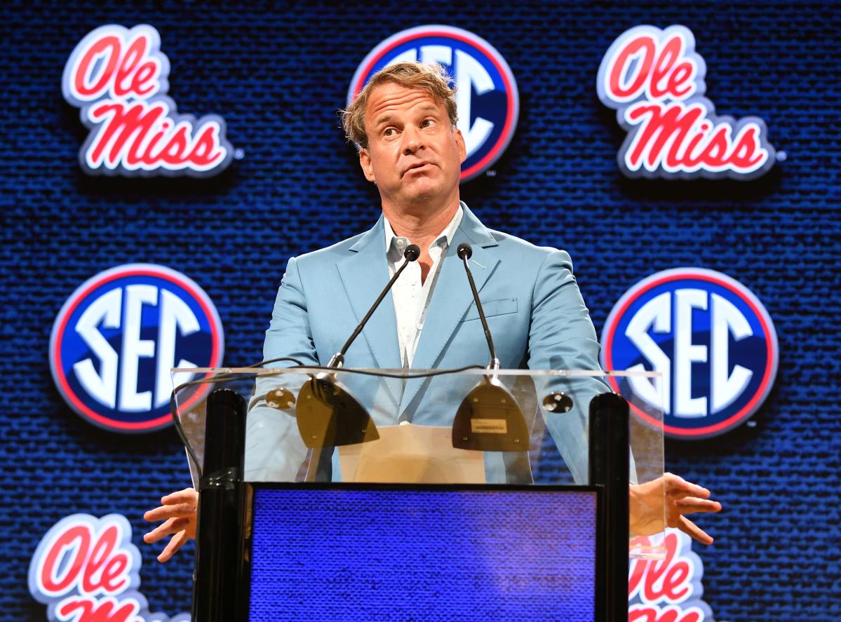 Lane Kiffin slams Paul Finebaum at SEC Media Days for past criticisms: 'I don't know what you're good at'