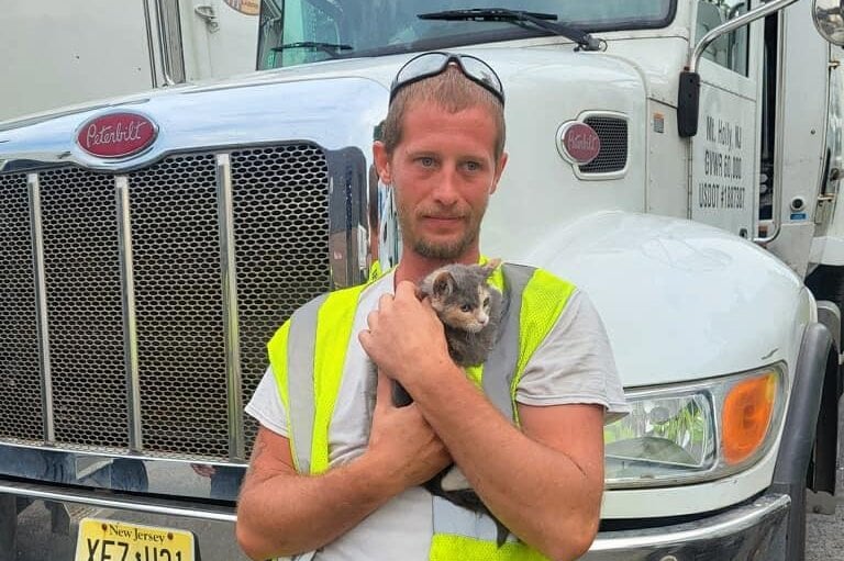 Recycling employee rescues kitten from waste compactor