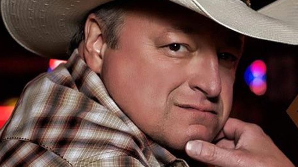 Mark Chesnutt Sets Return To Stage A Month After Emergency Heart Surgery