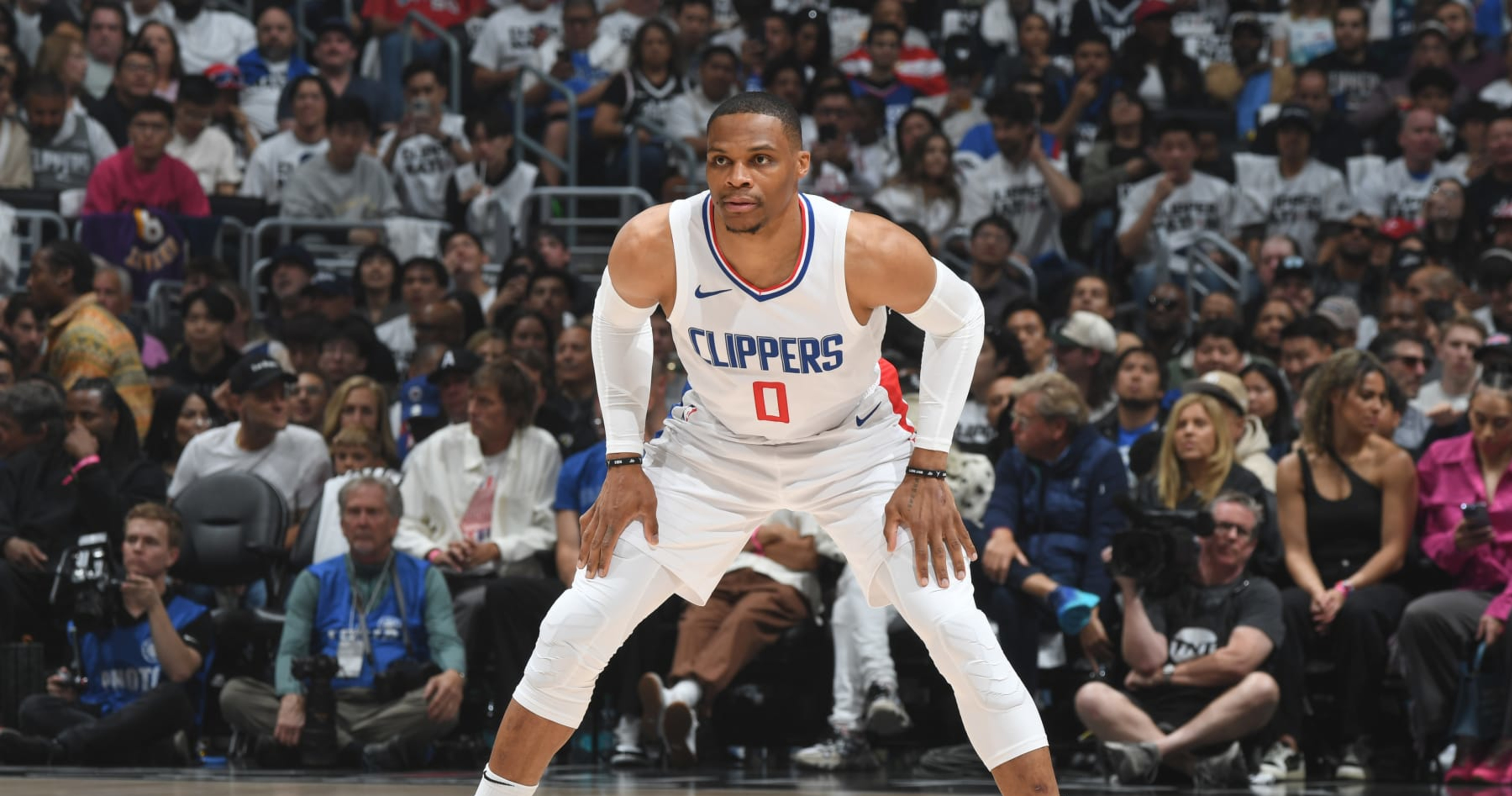 Russell Westbrook Thanks Clippers After Trade; PG Says Fans 'Keep Me Motivated'