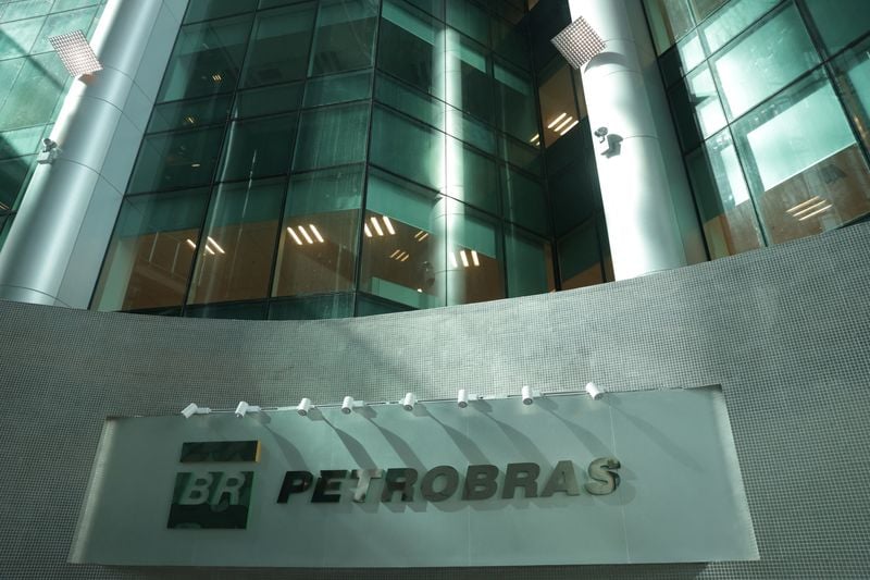 Exclusive-Unigel demands Petrobras pay for losses on Brazil fertilizer plants, letter shows