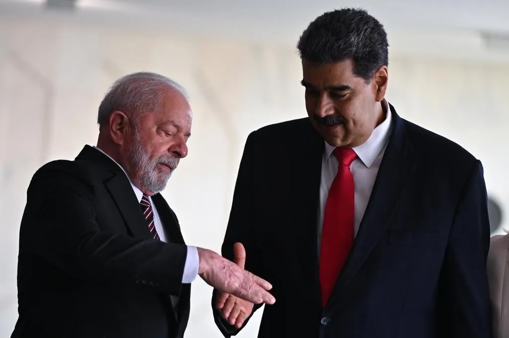 Lula, "asustado" por la amenaza del baño de sangre de Maduro