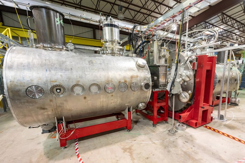 Nuevo récord en fusión nuclear: Estados Unidos ha confinado plasma en el espejo magnético más fuerte del mundo