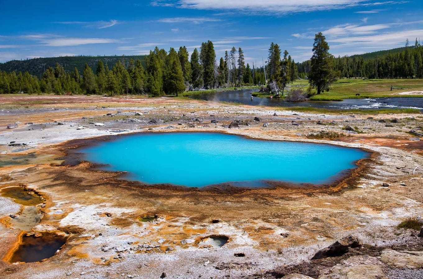 Don’t Panic: The Yellowstone Explosion Isn’t Tied To Its Supervolcano